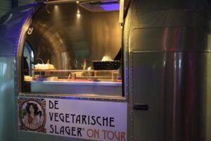 American Way Rentals & Taxi