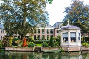 Amsterdam Gu&iacute;as & Tours