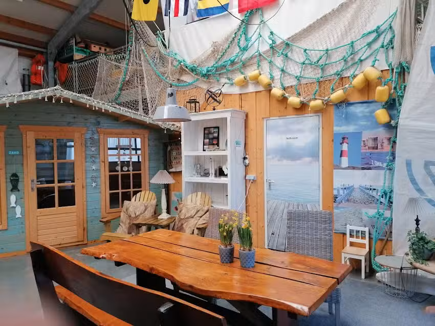 Boothuis LauwersmeerPlezier!