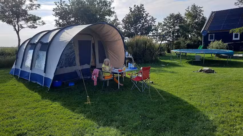 Camping en vakantieappartement De Achte