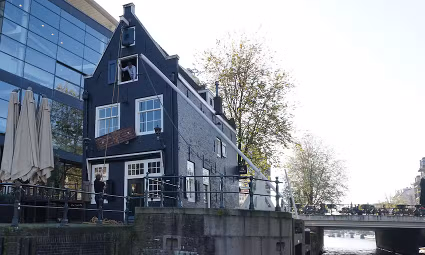 Captain Dave Amsterdam&mdash;The Official