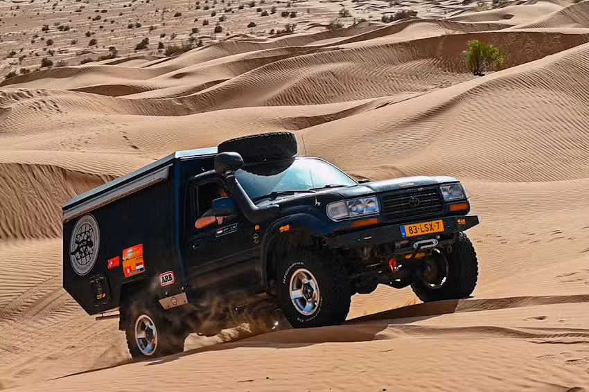 Desert 4&times;4 Explorer