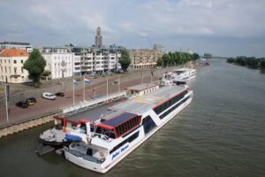 Feenstra Riviercruises