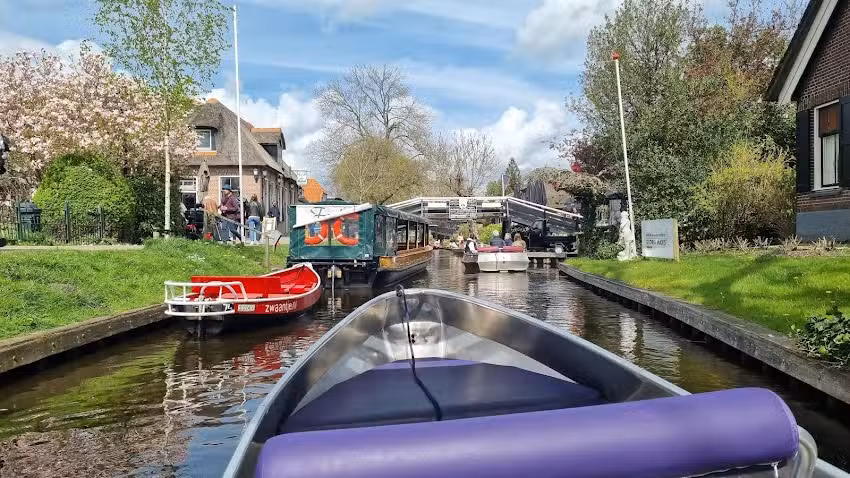 Giethoorn Village
