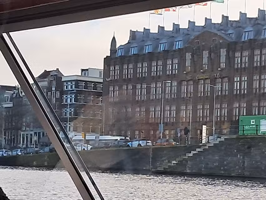 Grachtenrundfahrten In Amsterdam