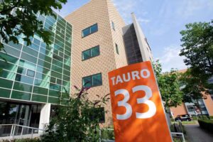 荷中国际旅行社（荷中国旅）