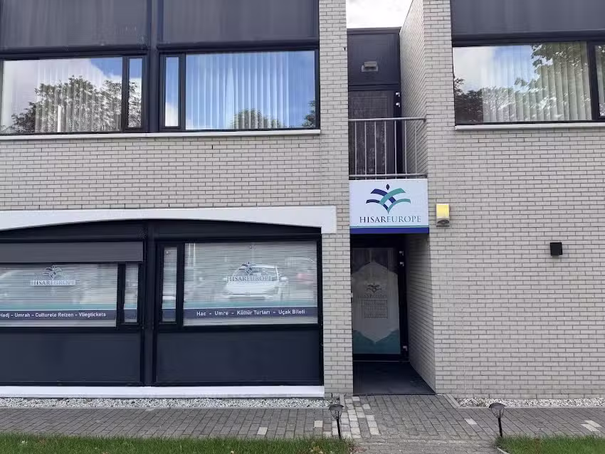 Hisar Europe Hac Umre (Hadj Umrah)