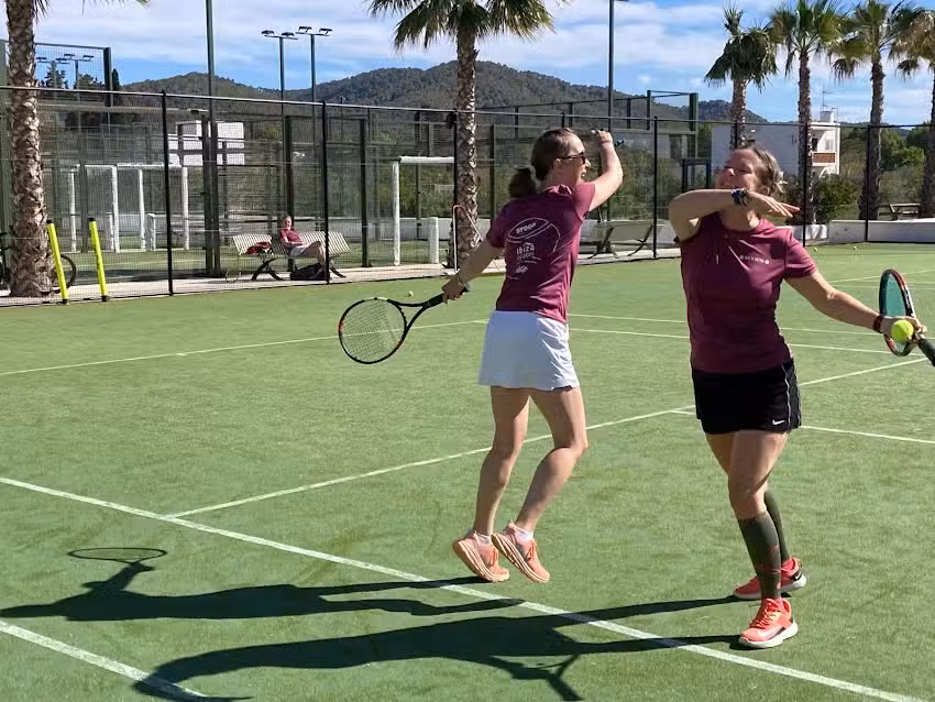 Ibiza Tennisreizen | Nick Ibiza