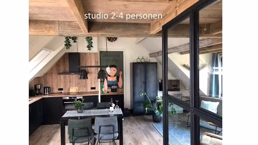 John Verhuur Luxe Studio