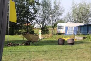 NATUURCAMPING DE BOERDERIJ Bed & Breakfast The Farm/De Boerderij/Verweij