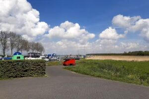 Opstap punt fietsboot Eemlijn