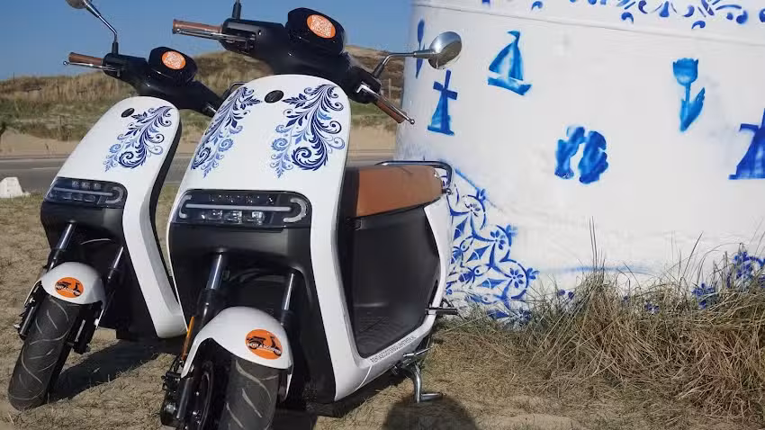 Rent A Scooter Bollenstreek