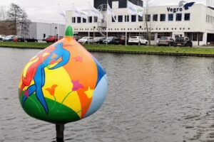 Reuzenbol: &lsquo;Spring spectacular&rsquo;