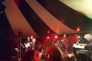 Rosta-Tours Touringcarbedrijf