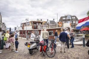 Salonboot De Simmerwille &ndash; Unieke Trouwlocatie In Friesland