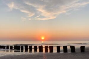 Strandhuisjesverhuur A. van Rooijen & Dochters