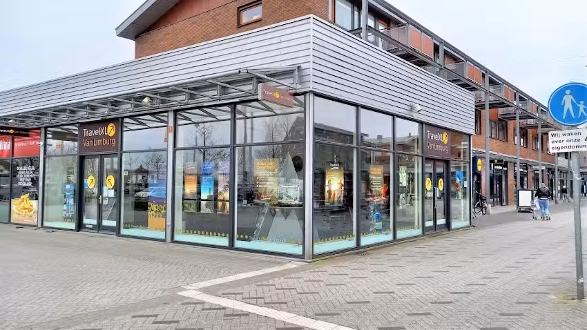 TravelXL Nieuw-Vennep &ndash; Van Limburg