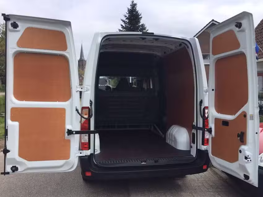 Truch&eacute;! Tour Support