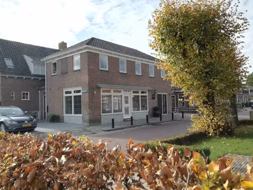 Vakantiewoning aan de dijk Waddenzee (11 pers.)
