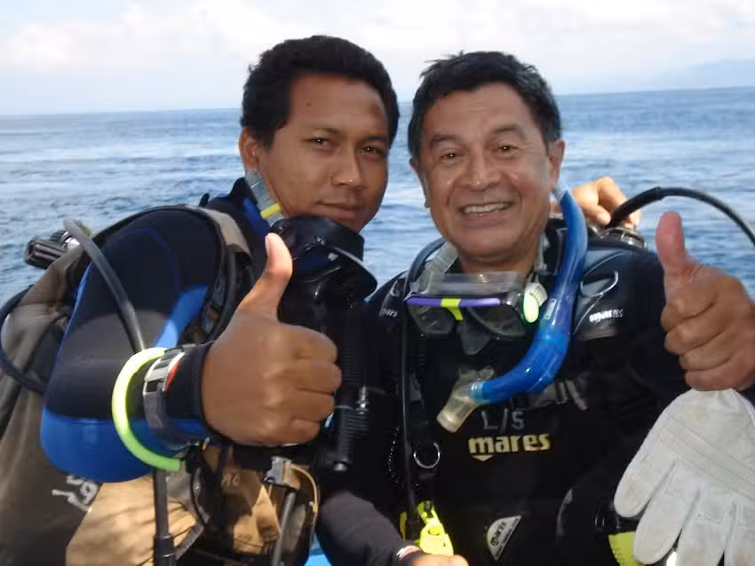 Vinesia Tours & Travel