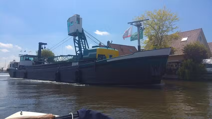 Vrachtschip Navitas