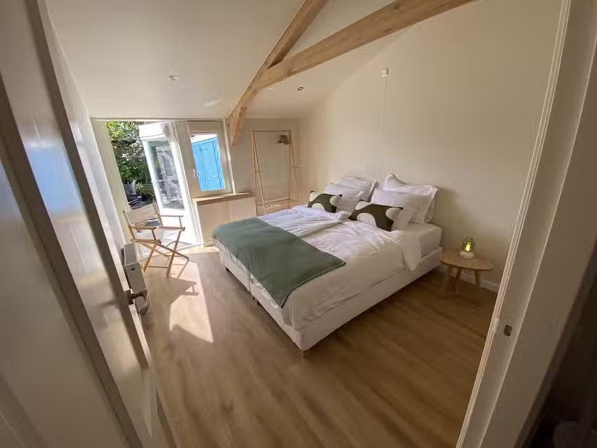 Westeinder Cabin vakantiehuis aan het water