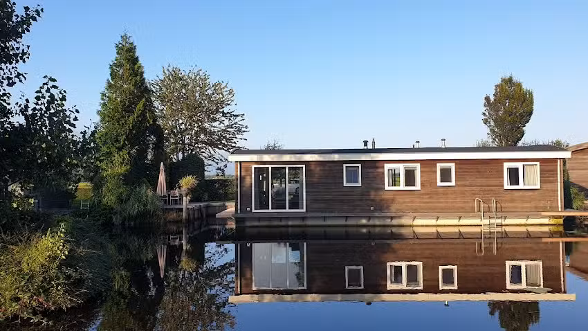 Woonboot Te Huur