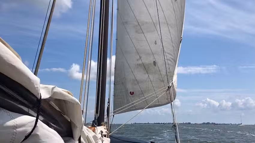 Zeilende Rondvaart & Priv&eacute; tochten Volendam &ndash; dagjeuitophetwater.nl